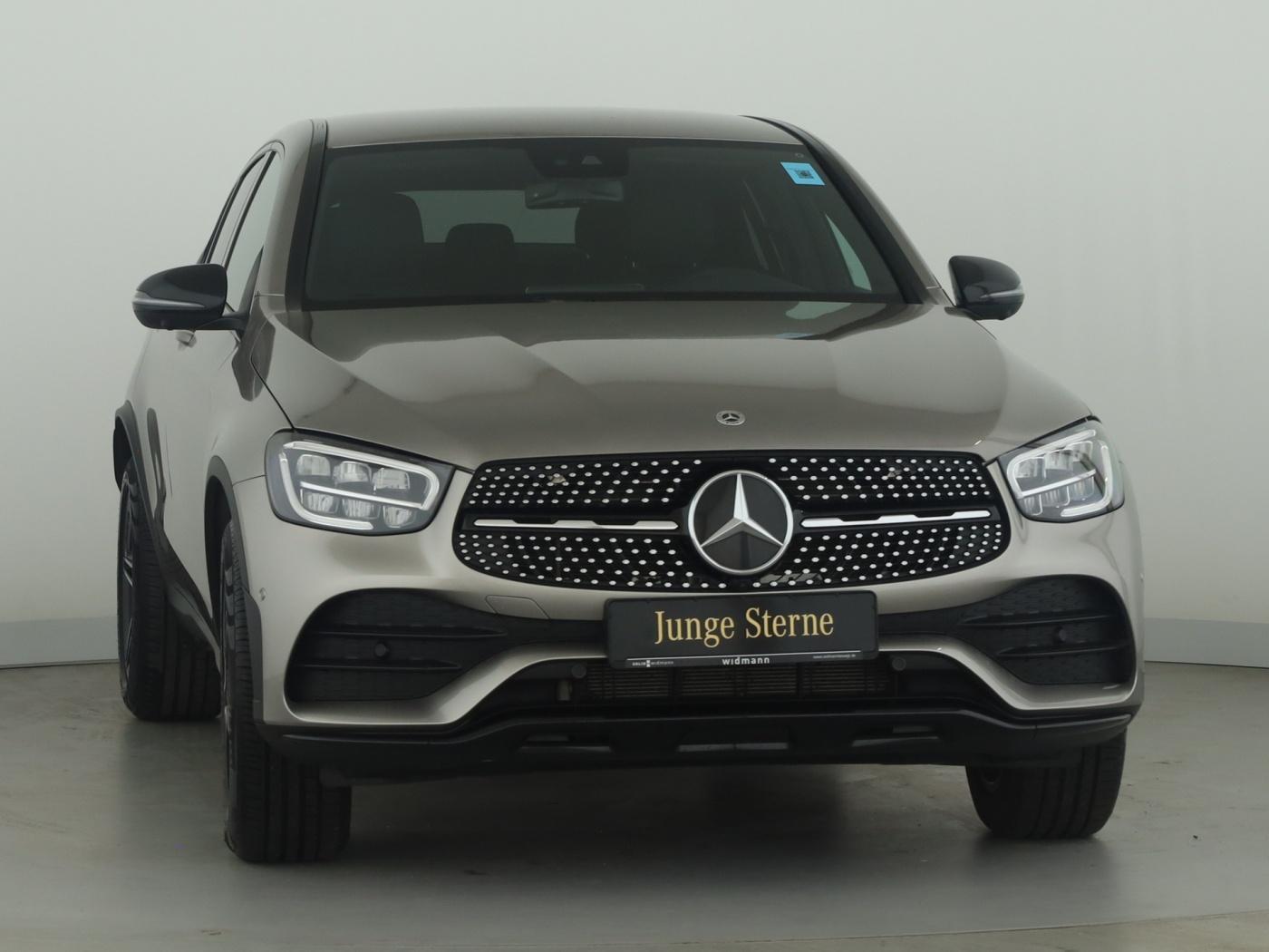 Mercedes-Benz GLC 300 4MATIC AMG Line Coupé