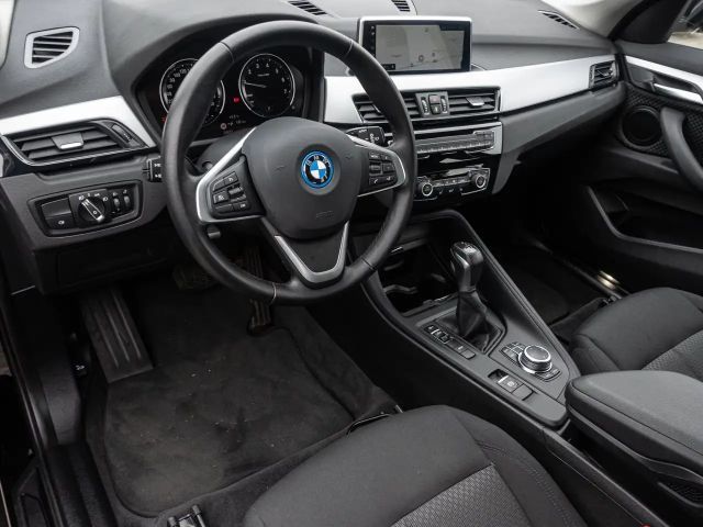 BMW X1 xDrive25e