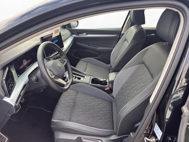 Volkswagen Golf 1.5 eTSI DSG Golf VIII Variant