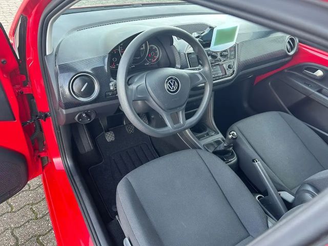 Volkswagen up! Move Move up!