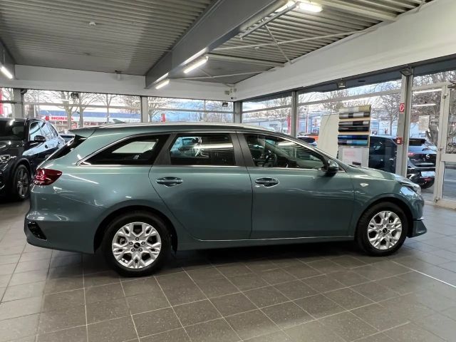 Kia Ceed CRDi SportWagon Vision