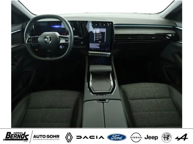 Renault Espace E-Tech Hybrid Techno