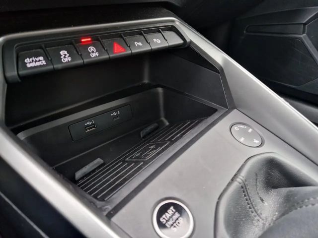 Audi A3 30 TFSI S-Line