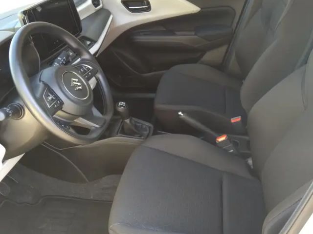 Suzuki Swift Club Hybrid