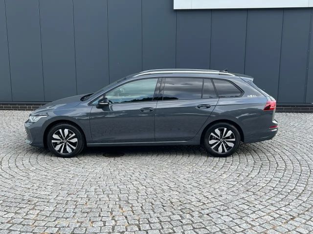Volkswagen Golf 1.5 eTSI DSG Golf VIII Variant
