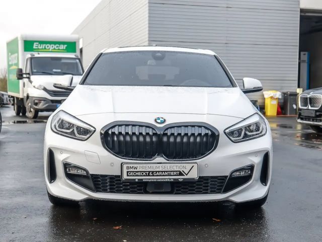 BMW 118 118i M-Sport Sedan
