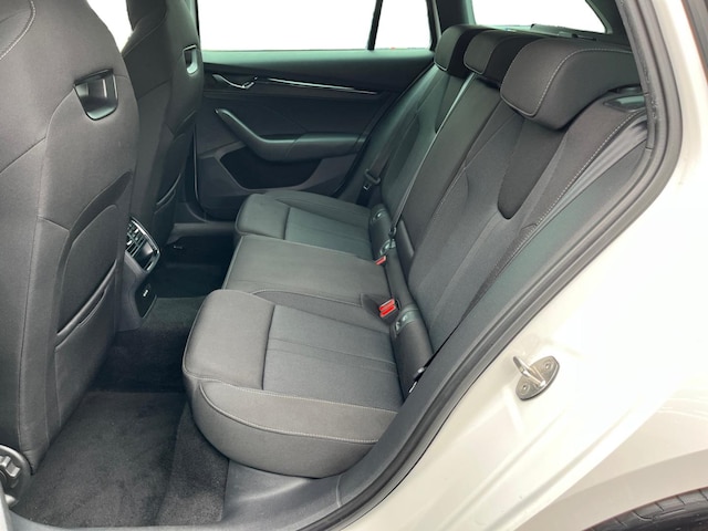 Skoda Octavia 2.0 TDI Combi Sportline