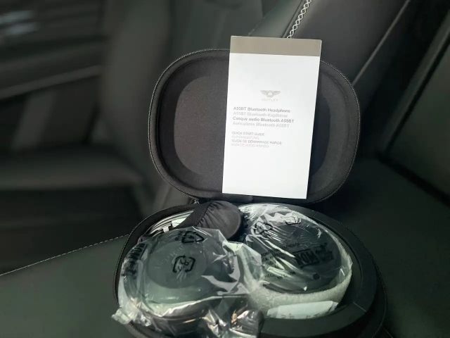 Bentley Bentayga EWB 4.0 Mulliner  - Naim/Pano