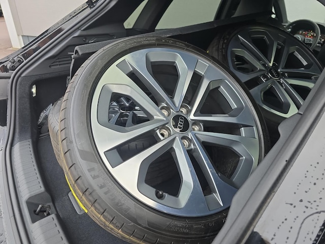 Audi A3 35 TFSI S-Line S-Tronic Sportback