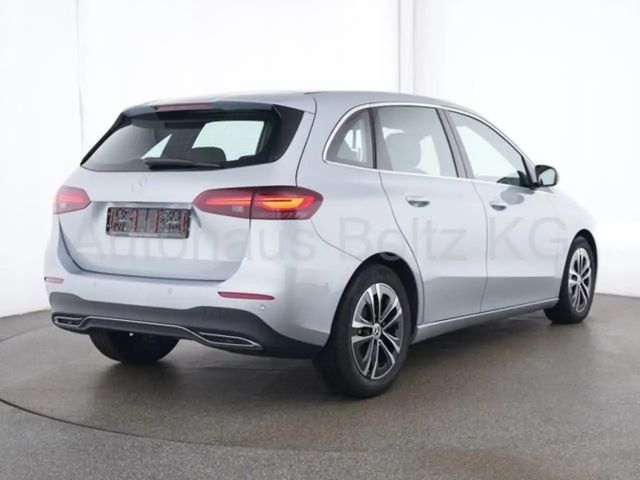 Mercedes-Benz B 200 ENp 47000 Winter P. Digi Display Kamera