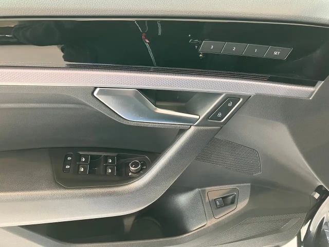 Volkswagen Touareg 4Motion R-Line