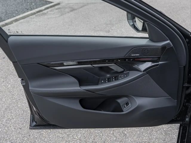 BMW 520 520d M-Sport