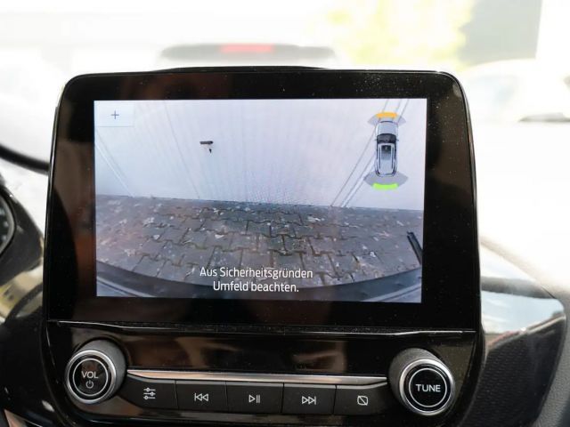 Ford Puma EcoBoost Titanium