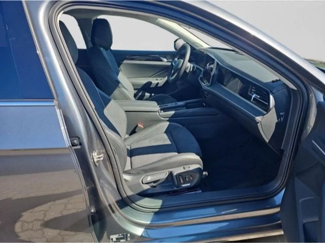 Volkswagen Passat Business DSG