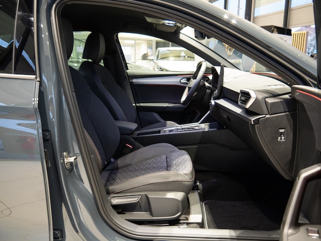 Seat Leon 1.5 eTSI FR-lijn