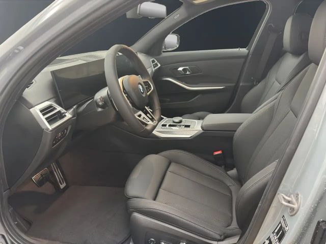 BMW 330 330e Touring xDrive