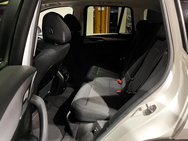 BMW X3 Advantage pakket xDrive