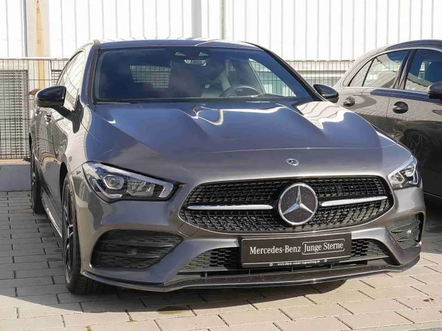 Mercedes-Benz CLA 180 AMG Line