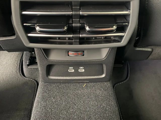 Audi A3 45 TFSI Hybride S-Line Sedan