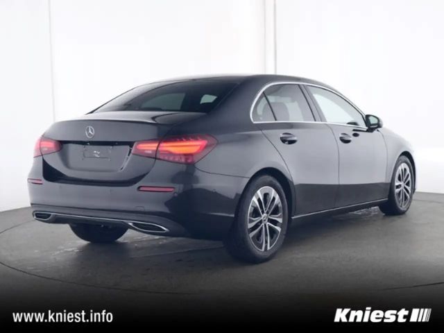 Mercedes-Benz A 180 Progressive