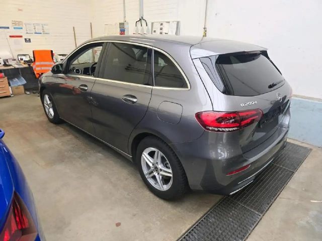 Mercedes-Benz B 200 B 200 d CDI Progressive