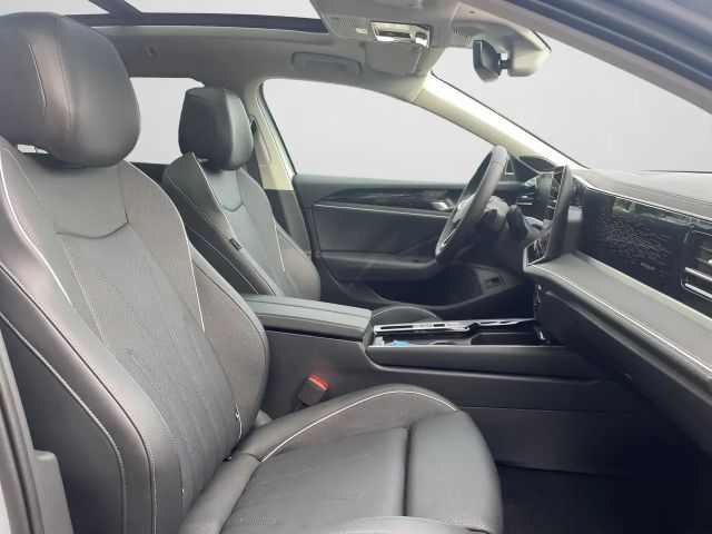 Volkswagen Passat DSG Elegance Elegance Variant