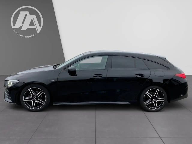 Mercedes-Benz CLA 180 AMG Line Shooting Brake