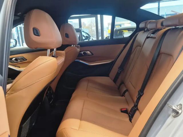 BMW 320 320d Sedan xDrive