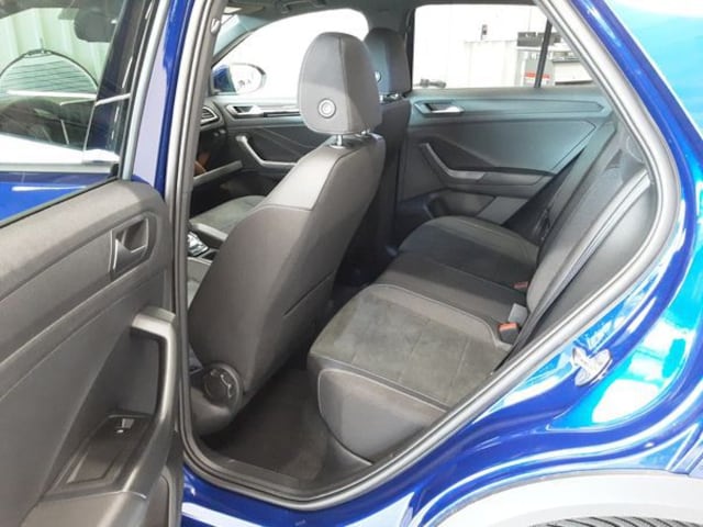 Volkswagen T-Roc T-Roc 2.0TDI DSG R-Line Standhzg. Navi AHK RFK ...