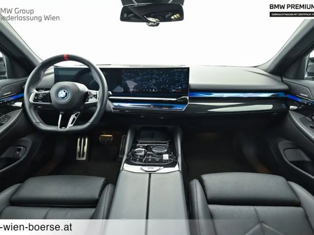 BMW i5 M60 Sedan xDrive