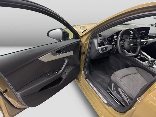 Audi A4 45 TFSI Quattro S-Line