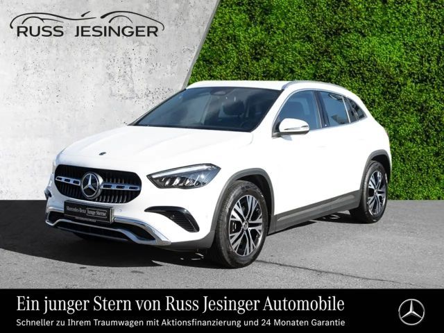 Mercedes-Benz GLA 180 Progressive