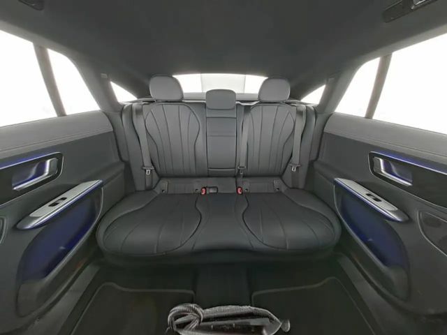 Mercedes-Benz EQE 300 Sedan