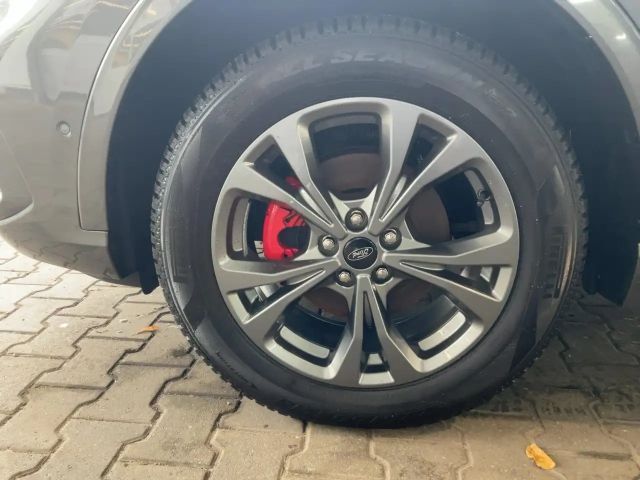 Ford Kuga Plug in Hybrid ST Line X