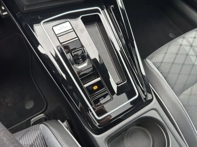 Volkswagen Golf 2.0 TSI DSG R-Line Variant