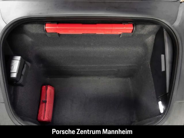 Porsche 992 4 Cabrio Carrera GTS