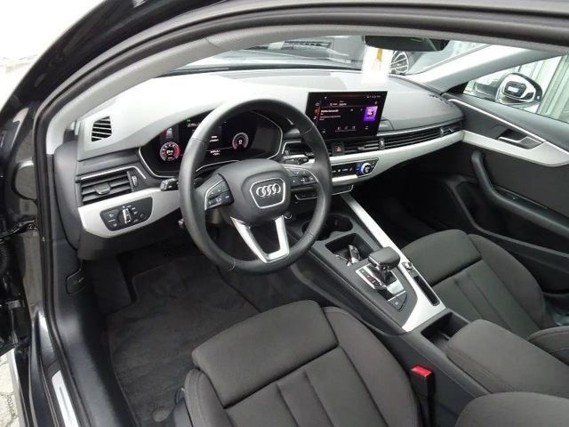 Audi A4 40 TFSI Avant S-Line S-Tronic