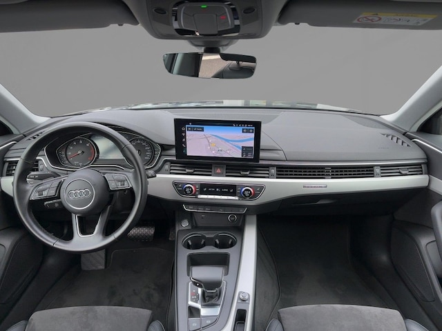 Audi A4 45 TFSI Avant Quattro S-Tronic