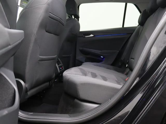 Volkswagen Golf 2.0 TDI DSG Style