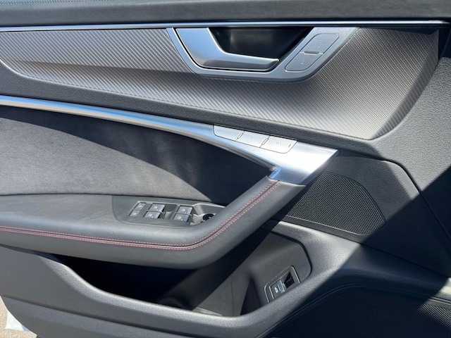 Audi RS6 Avant Quattro