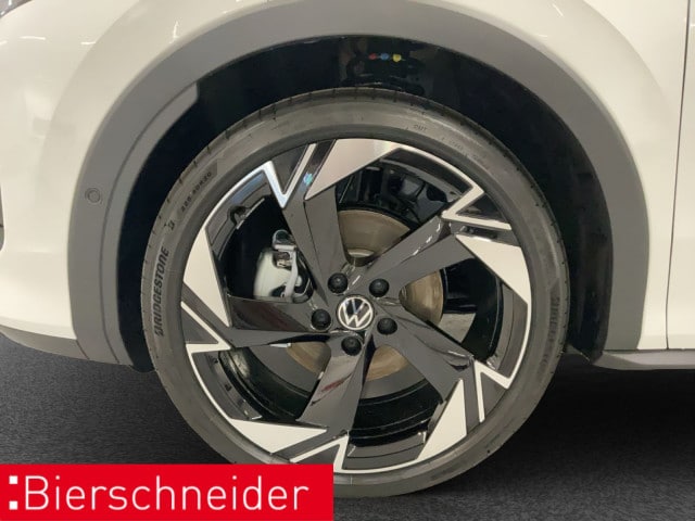 Volkswagen T-Roc 1.5 eTSI DSG R-Line Style