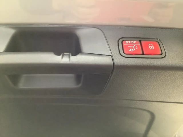 Mercedes-Benz GLB 220 4MATIC AMG Line