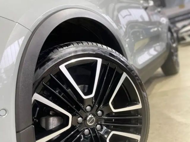 Volvo XC40 Dark Ultra