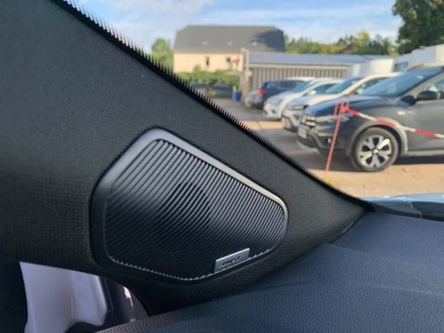 Renault Captur E-Tech RS