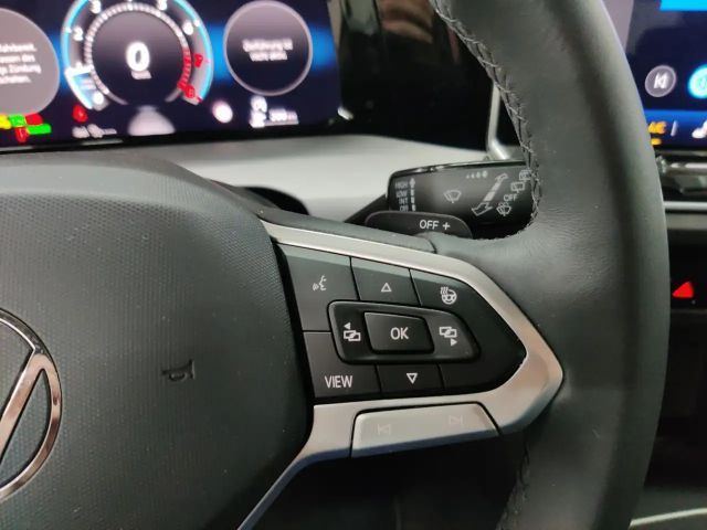 Volkswagen Golf 1.5 eTSI DSG Life