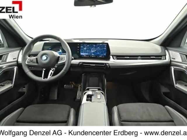 BMW iX1 eDrive20