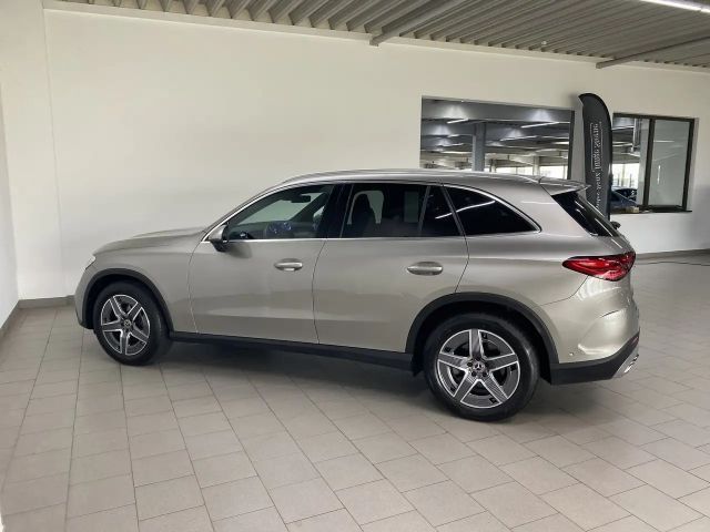 Mercedes-Benz GLC 300 4MATIC AMG Line