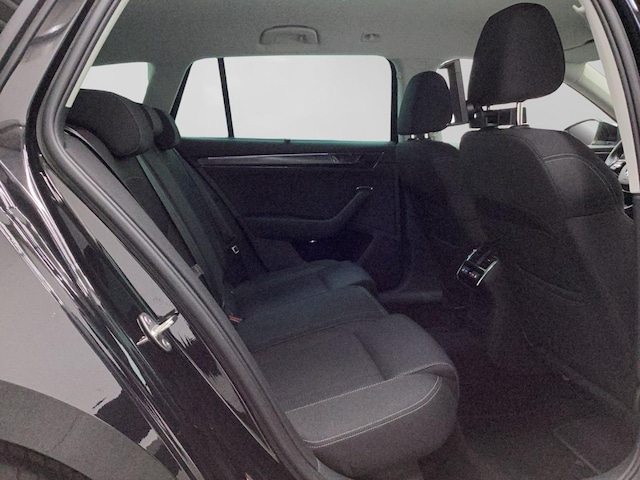 Skoda Superb 2.0 TDI Combi Style Style