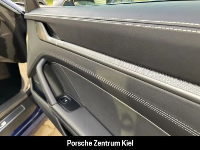 Porsche 992 4S Carrera Coupé