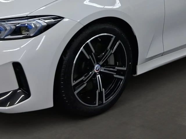 BMW 330 330i M-Sport Touring